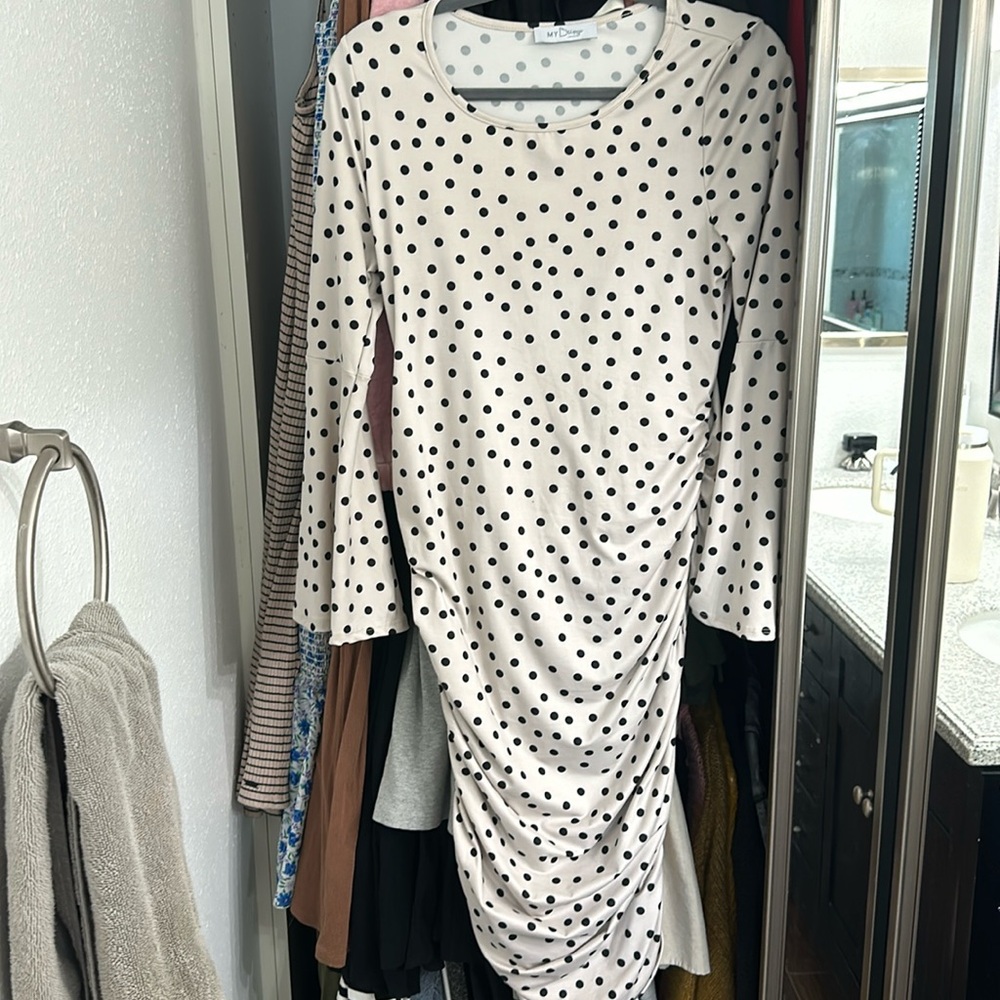 Large polka dot maternity dress.